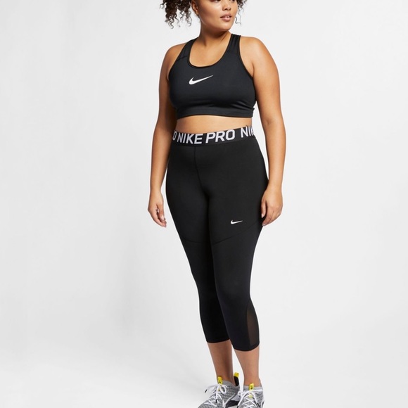 Nike Women plus Medium-Support Sports Bra - Picture 4 of 10